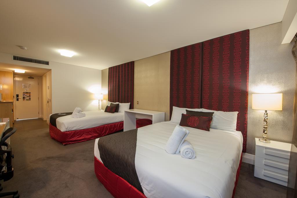 City Golf Club Motel Тувумба Экстерьер фото